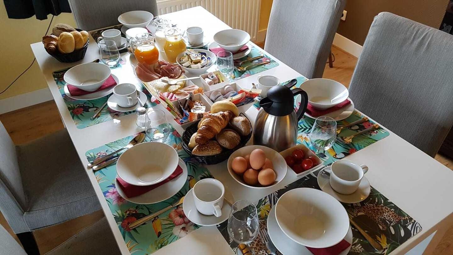 Bed & Breakfast Rheiderland Ditzumerverlaat Buitenkant foto