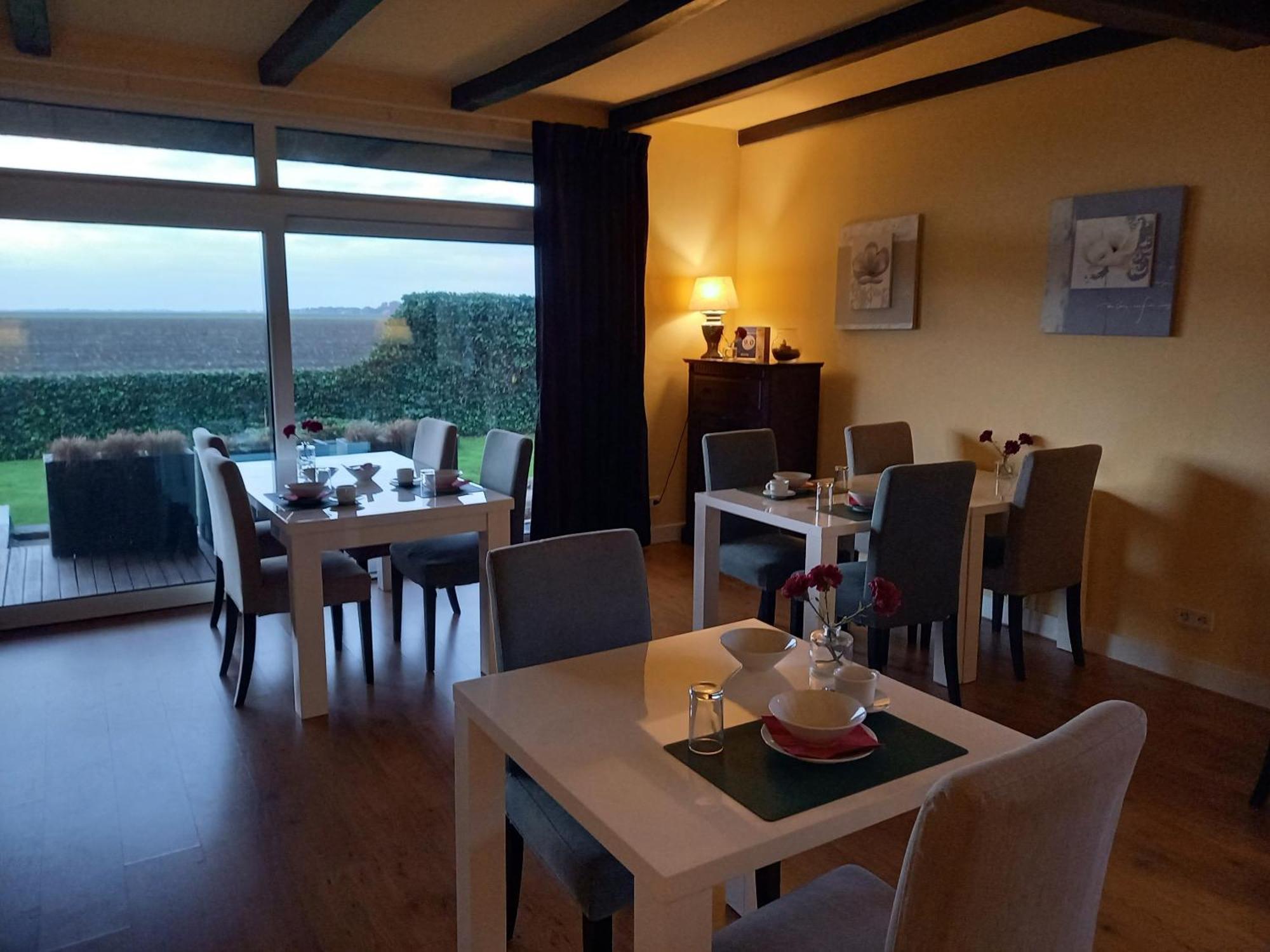 Bed & Breakfast Rheiderland Ditzumerverlaat Buitenkant foto