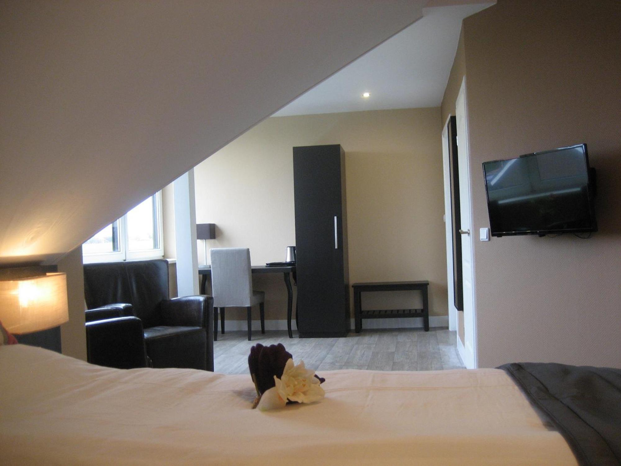 Bed & Breakfast Rheiderland Ditzumerverlaat Buitenkant foto